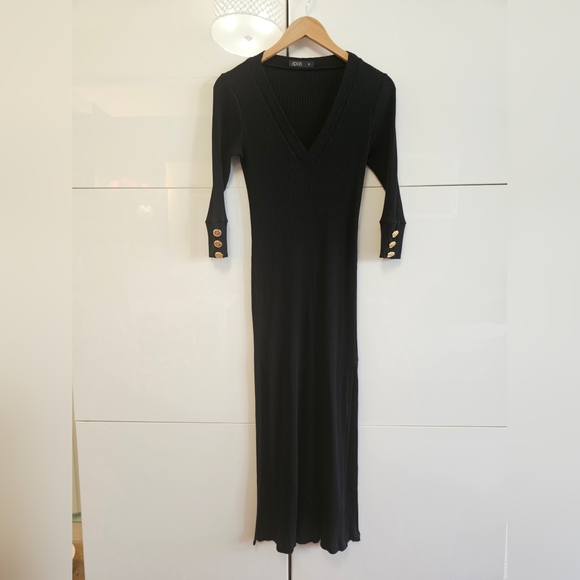 V Neck Maxi Dress In Black - Picture 3 of 7